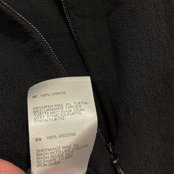 MARIMEKKO Maarie Half Sleeve Round Neck Blouse Tunic Viscose Zipper Back XS EUC - Picture 9 of 9